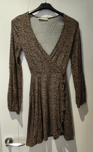 Vestido mini Pull&Bear estampado leopardo