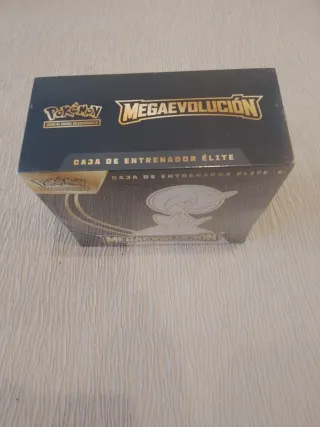 Caja Entrenador Élite Megaevolución Pokémon