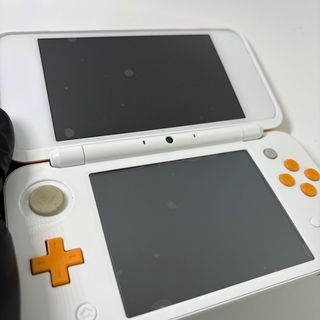 New Nintendo 2DS XL Bianco