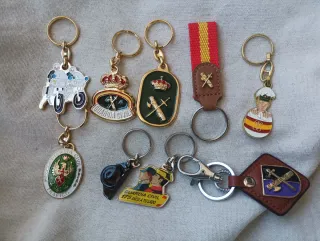 Colección Insignias Guardia Civil