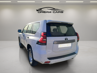 Toyota Land Cruiser 2.8 D-4D GX 150 kW (204 CV)