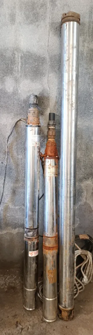 Bomba de sondeo sumergible