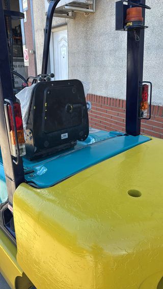 Carretilla elevadora diésel 2500 kg