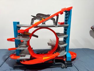 Hot Wheels Mega Garaje Ultimate Garage