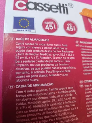 Baúl infantil con ruedas