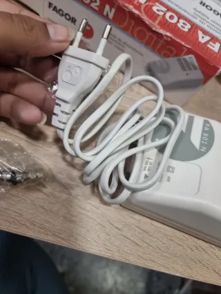 Fuente de Alimentación Fagor FA 802 N