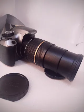 Potente Superzoom Canon amplio rango 18-200