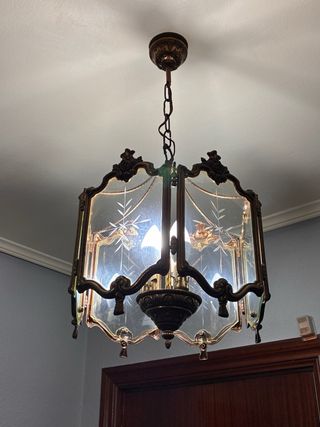 Lámpara de techo de cristal y metal