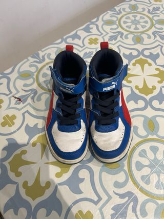 Scarpe Puma bimbo blu, bianche e rosse taglia 33