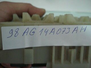 Caja de fusibles Ford Focus 98AG14A073AH