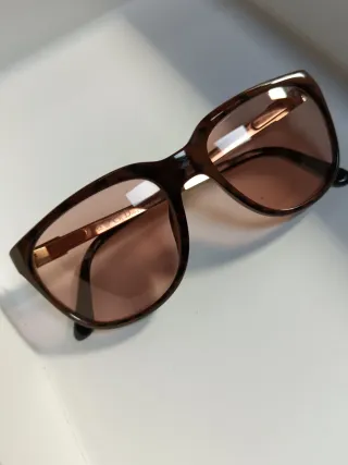 Occhiali da sole vintage marroni e oro