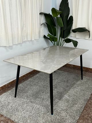 Mesa de cristal estilo marmon nueva 140X80cm