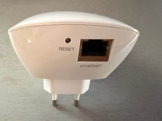 Amplificador Señal Wi-Fi TP-Link RE