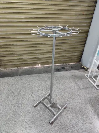 Expositor giratorio para cinturones