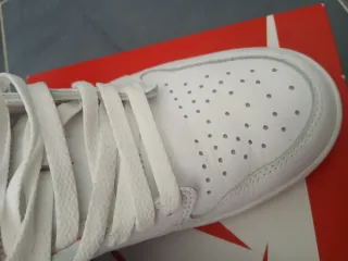 Jordan 1 Retro Low OG Rojo Blanco