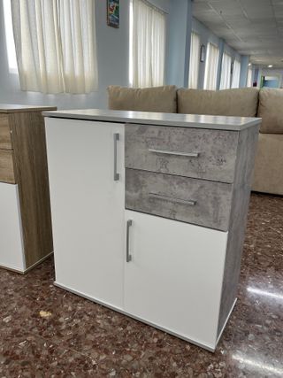 Chollo aparador con 2 puertas y 2 cajones