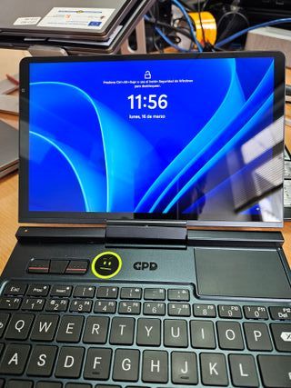Ultraportátil GPD AMD9 32GB 2TB