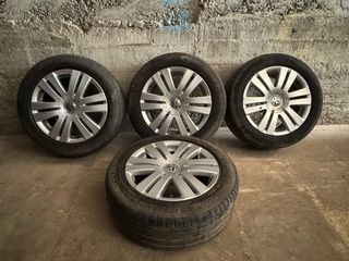 Llantas Volkswagen Eos (Juego de 4 con neumáticos)