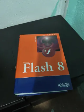 Flash 8 - La Biblia (Spanish Edition)