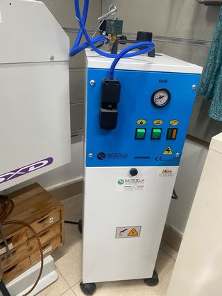 Plancha industrial con vaporizador