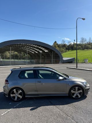 Volkswagen Golf 7 R300