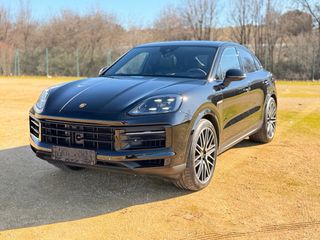 Porsche Cayenne 2024 519cv