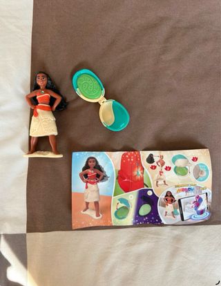 Sorpresa Kinder Oceania Disney Action Figure