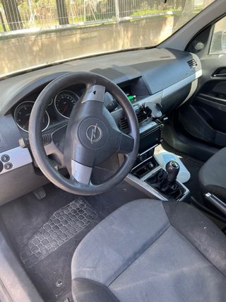 Opel Astra 2006