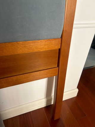 Cabecero de madera maciza y tela azul