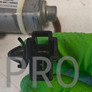 MOTOR ELEVALUNAS DELANTERO DERECHO CHEVROLET MATIZ