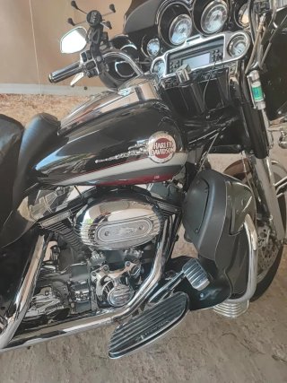 Harley Davidson Ultra limited Screamin' Eagle CVO