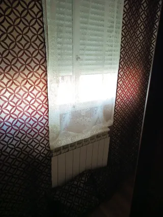 Barra+ terminaciones +4 cortinas + 2 cojines