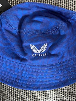 Gorro Athletic Club Azul y NegroCastore Reversible