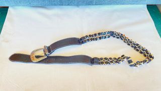 Cintura donna pelle nera con borchie