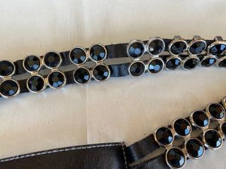 Cintura donna pelle nera con borchie