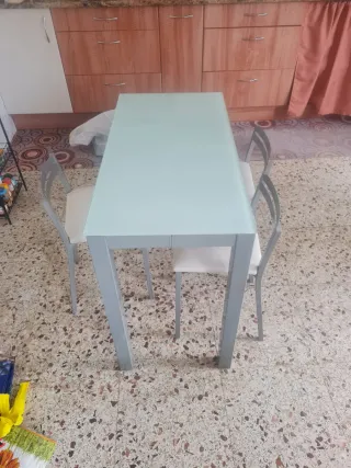 Mesa de cocina cristal y metal