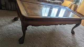 Mesa baja de madera maciza