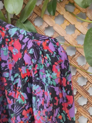 Vestido estampado floral ZARA evento invitada