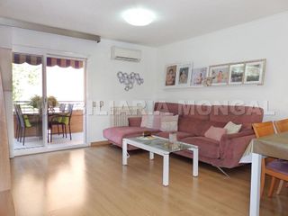 Casa adosada en venta en Marianao en Sant Boi de Llobregat