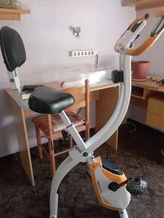 Bicicleta Estática Plegable