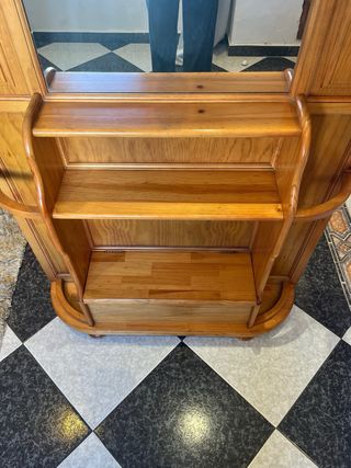 Mueble de entrada con espejo de madera