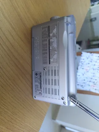 Radio Grundig YB208 Beige