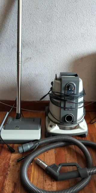 Aspiradora Delphin Lamella 1.5Kw