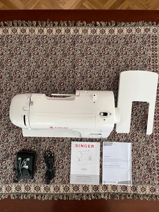 Singer Haute Couture, Máquina de coser electrónica