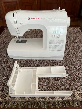 Singer Haute Couture, Máquina de coser electrónica