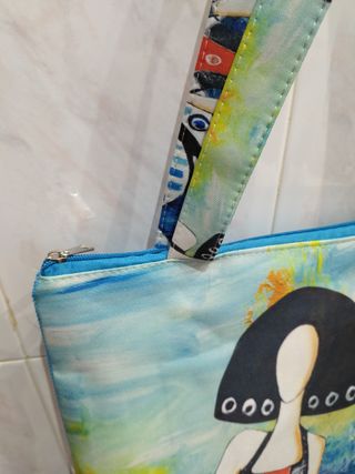 Bolso nuevo con regalo