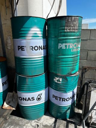 Bidones Petronas Aceite 200L