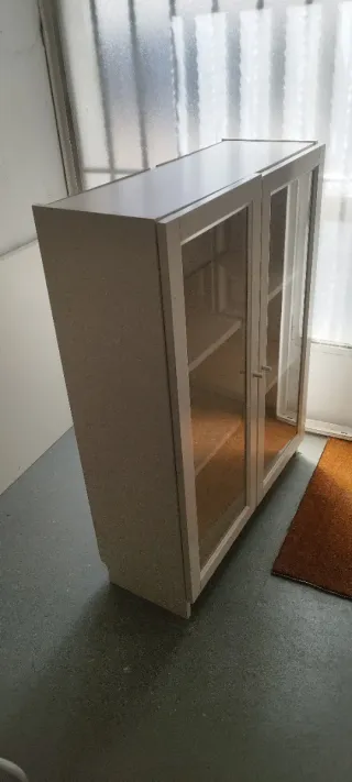 Librería Ikea Billy Cristal y Madera