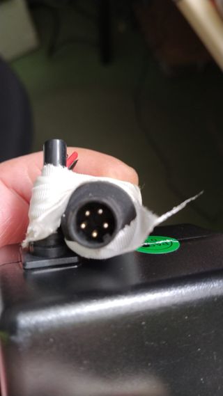 Cargador DE BATERÍA BICI Phylion 42V 2.0A Li-ion