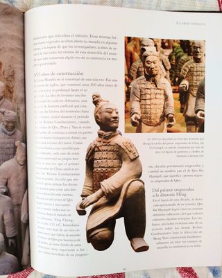 Libro grande 8 Maravillas del mundo